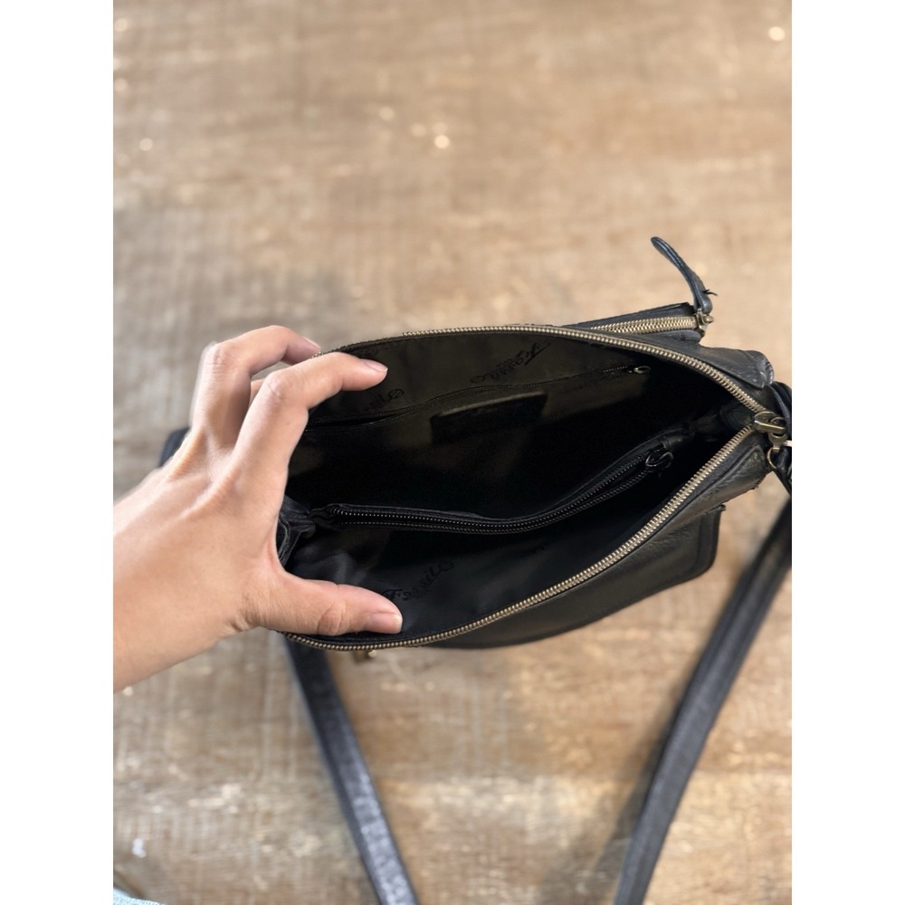 Vintage Fossil 1954 Black Leather Medium Crossbody Purse Shoulder Bag - Picture 6 of 10